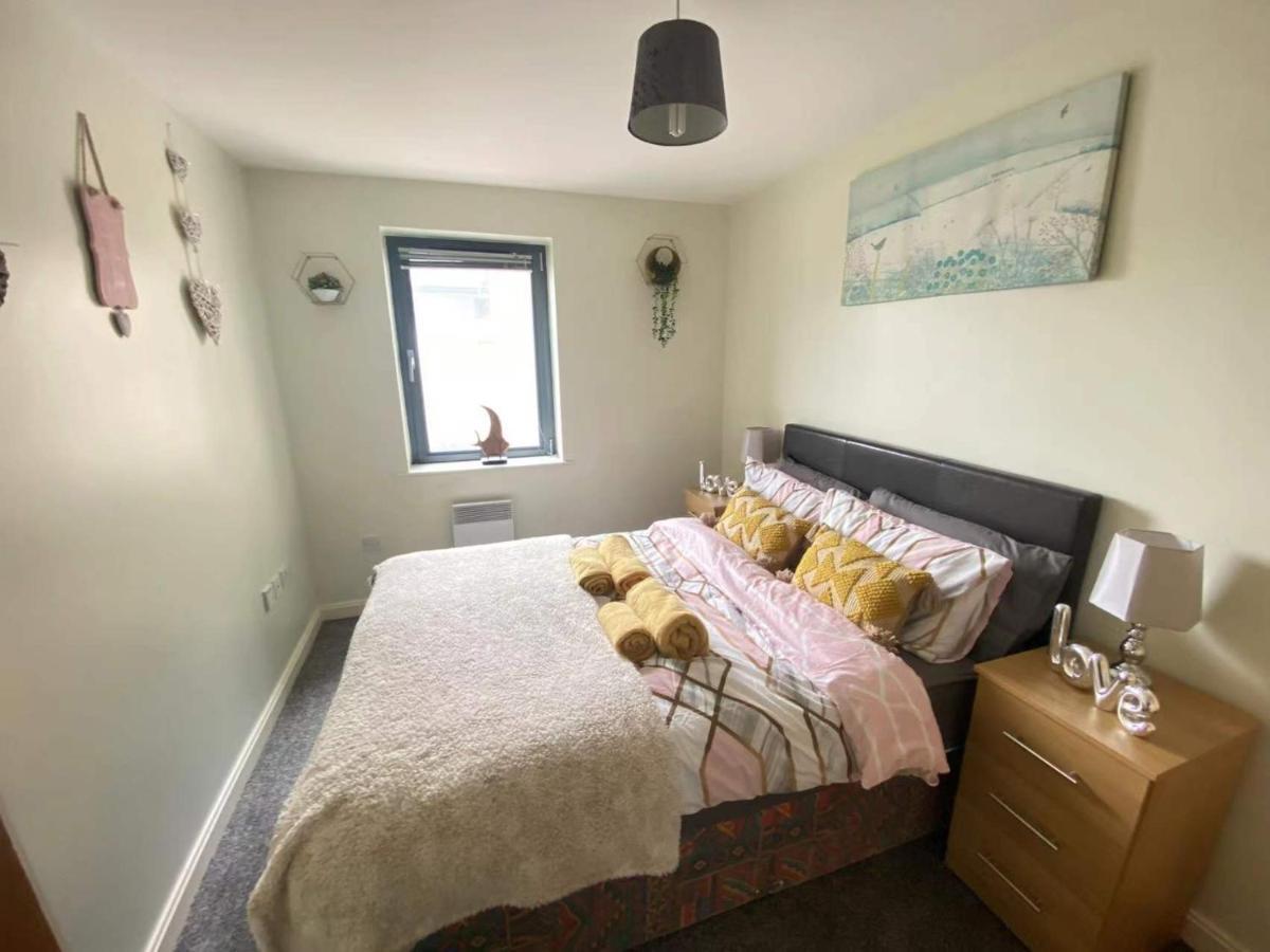Apartment Lovely 2-bedrooms Step To The Swansea